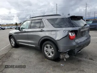 2023 Ford Explorer XLT with VIN 1FMSK7DH6PGA12033, listed as a Copart auction lot 44444865 with 27,826 mi miles and Salvage Title. Bid and sale history available at carsss.com. Image 2.
