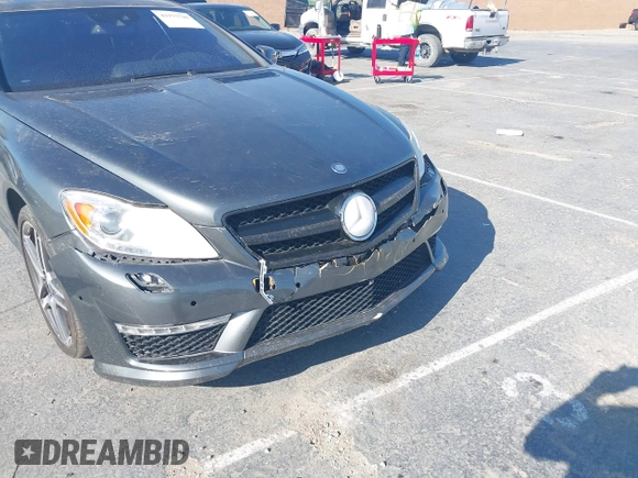 2011 Mercedes-Benz CL-Class CL 63 AMG with VIN WDDEJ7EB9BA027285, listed as a IAAI auction lot 41977740 with 64,040 mi miles. Bid and sale history available at carsss.com. Image 6.