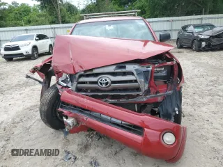 2010 Toyota Tacoma PreRunner z VIN 3TMJU4GN2AM106935, wystawiony jako Copart lot #55923065 z przebiegiem Nie podano mil oraz Szkoda całkowita • Salvage title. Historia ofert i sprzedaży dostępna na DreamBid. Obrazek 5.