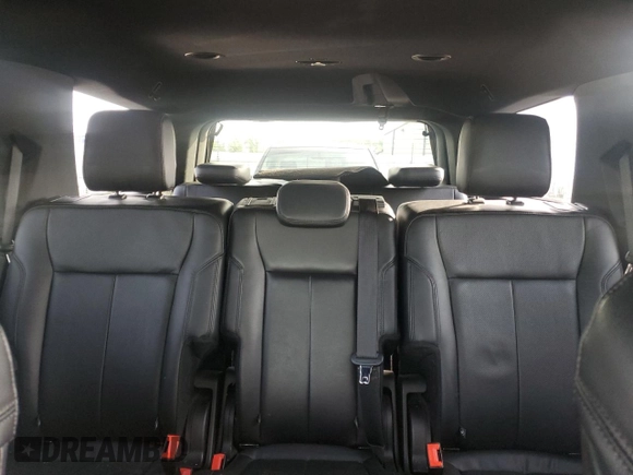 2018 Ford Expedition XLT with VIN 1FMJU1HT2JEA42800, listed as a Copart auction lot 56564745 with 53,878 mi miles and Salvage title. Bid and sale history available at DreamBid. Image 10.