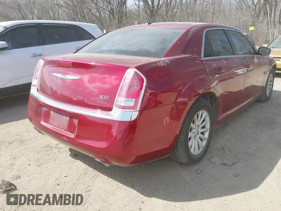 2014 Chrysler 300 with VIN 2C3CCAAG2EH331160, listed as a IAAI auction lot 41786101 with 133,063 mi miles. Bid and sale history available at carsss.com. Image 4.
