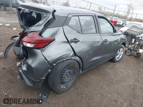 2023 Nissan Kicks S with VIN 3N1CP5BV0PL528992, listed as a IAAI auction lot 40750486 with 39,703 mi miles. Bid and sale history available at carsss.com. Image 4.