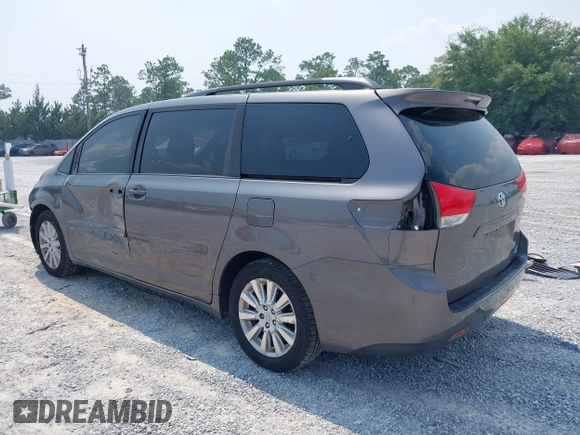 2011 Toyota Sienna XLE с VIN 5TDDK3DC7BS002538, выставлен на аукционе IAAI как лот 42385087 с пробегом 235 415 миль миль и . История ставок и продаж доступна на DreamBid. Изображение 3.
