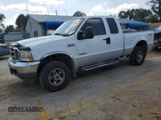 2004 Ford Super Duty F-250 XL with VIN 1FTNX21P14EC94526, listed as a Copart auction lot 71207774 with 176,238 mi miles and Salvage Title. Bid and sale history available at carsss.com. Image 1.
