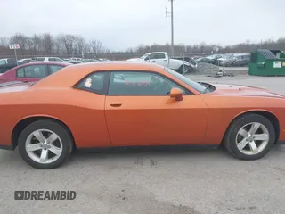 2011 Dodge Challenger z VIN 2B3CJ4DG0BH508297, wystawiony jako IAAI lot #42006059 z przebiegiem 85 242 mil mil oraz . Historia ofert i sprzedaży dostępna na DreamBid. Obrazek 13.