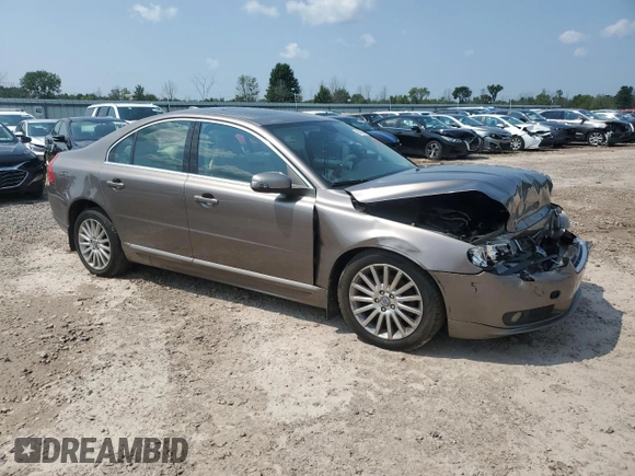 2007 Volvo S80 I6 with VIN YV1AS982571029940, listed as a Copart auction lot 66196974 with 188,945 mi miles and Salvage Title. Bid and sale history available at carsss.com. Image 4.