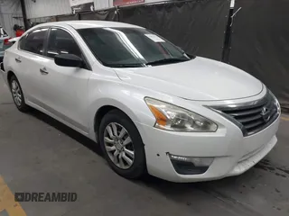 2013 Nissan Altima SV with VIN 1N4AL3AP7DN542302, listed as a IAAI auction lot 42016752 with 161,493 mi miles and . Bid and sale history available at carsss.com. Image 1.