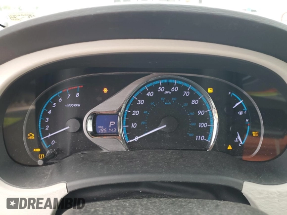 2011 Toyota Sienna XLE with VIN 5TDDK3DC6BS004295, listed as a Copart auction lot 65534555 with 195,143 mi miles and Clean title. Bid and sale history available at DreamBid. Image 9.