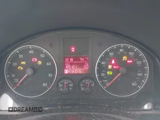2007 Volkswagen Jetta with VIN 3VWGG71K67M052952, listed as a IAAI auction lot 42524174 with 189,121 mi miles and . Bid and sale history available at DreamBid. Image 7.