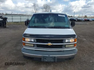 1999 Chevrolet Express with VIN 1GBFG15R2X1123701, listed as a Copart auction lot 53160905 with 185,995 mi miles and Clean Title. Bid and sale history available at carsss.com. Image 5.