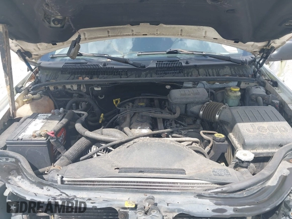 2001 Jeep Grand Cherokee Laredo with VIN 1J4GW48S81C520385, listed as a IAAI auction lot 42790086 with 190,617 mi miles and . Bid and sale history available at DreamBid. Image 10.