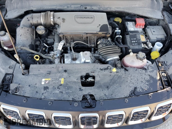 2024 Jeep Compass Sport with VIN 3C4NJDAN4RT100350, listed as a Copart auction lot 46822695 with 40,451 mi miles and Salvage title. Bid and sale history available at DreamBid. Image 12.