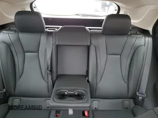 2021 Buick Envision Essence with VIN LRBFZNR46MD077570, listed as a Copart auction lot 51008985 with 31,850 mi miles and Salvage Title. Bid and sale history available at carsss.com. Image 10.