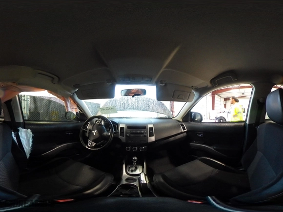 2013 Mitsubishi Outlander SE with VIN JA4AS3AW3DU012736, listed as a IAAI auction lot 41363183 with 83,677 mi miles. Bid and sale history available at carsss.com. Image 18.