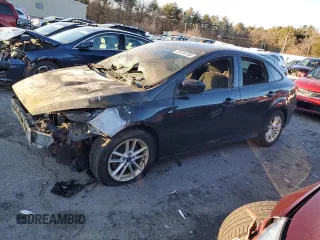 2018 Ford Focus SE with VIN 1FADP3FE5JL298004, listed as a Copart auction lot 89244705 with 0 mi miles and Salvage Title. Bid and sale history available at carsss.com. Image 2.
