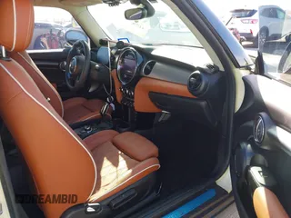 2022 MINI Hardtop Cooper S with VIN WMW53DH08N2P99141, listed as a IAAI auction lot 41788393 with 27,760 mi miles and . Bid and sale history available at DreamBid. Image 5.