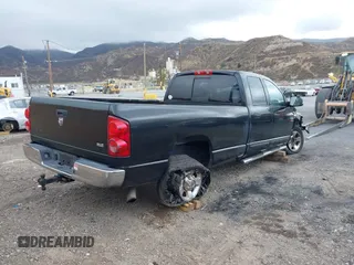 2007 Dodge Ram 2500 ST with VIN 3D7KR28CX7G710768, listed as a IAAI auction lot 41425262 with 201,395 mi miles. Bid and sale history available at carsss.com. Image 4.