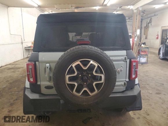 2022 Ford Bronco with VIN 1FMEE5DP1NLB37039, listed as a Copart auction lot 46479505 with 17,494 mi miles and Salvage Title. Bid and sale history available at DreamBid. Image 6.