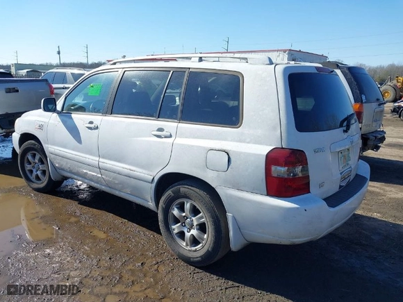 2006 Toyota Highlander w/3rd Row with VIN JTEDP21A460097918, listed as a IAAI auction lot 41439165 with 227,331 mi miles. Bid and sale history available at carsss.com. Image 3.