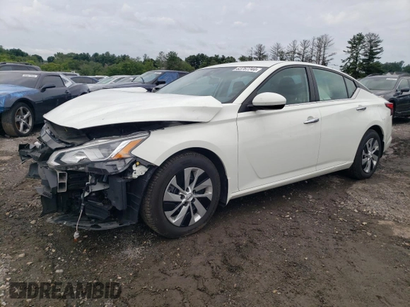 2021 Nissan Altima 2.5 S with VIN 1N4BL4BVXMN421996, listed as a Copart auction lot 63767744 with 61,216 mi miles and Salvage Title. Bid and sale history available at carsss.com. Image 1.