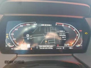 2021 BMW 2 Series M235i xDrive z VIN WBA13AL06M7G62370, wystawiony jako Copart lot #55484655 z przebiegiem 34 065 mil mil oraz Szkoda całkowita • Salvage title. Historia ofert i sprzedaży dostępna na DreamBid. Obrazek 9.