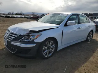 2014 Hyundai Genesis 3.8L with VIN KMHGC4DD7EU264404, listed as a Copart auction lot 46247535 with 401,883 mi miles and Clean Title. Bid and sale history available at carsss.com. Image 1.