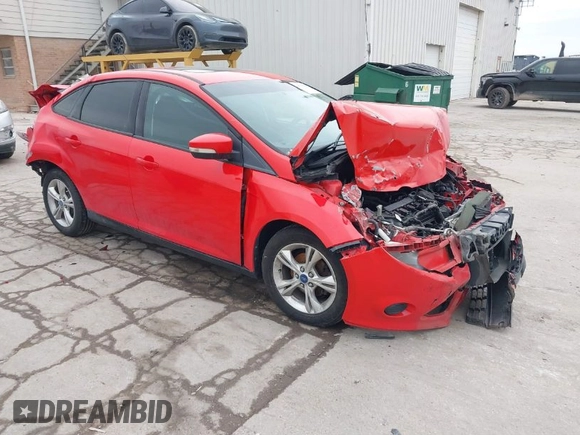 2013 Ford Focus SE with VIN 1FADP3F24DL150307, listed as a IAAI auction lot 41515237 with 130,387 mi miles. Bid and sale history available at carsss.com. Image 1.