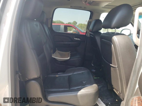 2011 GMC Yukon XL Denali with VIN 1GKS1MEFXBR398833, listed as a Copart auction lot 68621664 with 0 mi miles and Salvage Title. Bid and sale history available at carsss.com. Image 11.
