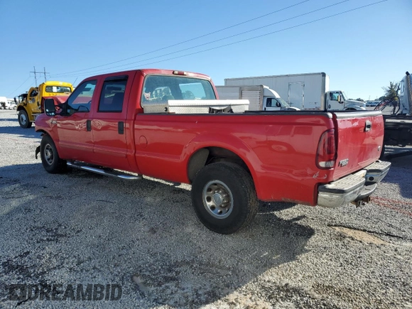 2002 Ford F-350 XL with VIN 1FTSW30S32EB72636, listed as a Copart auction lot 75028534 with 333,313 mi miles and Salvage Title. Bid and sale history available at DreamBid. Image 3.