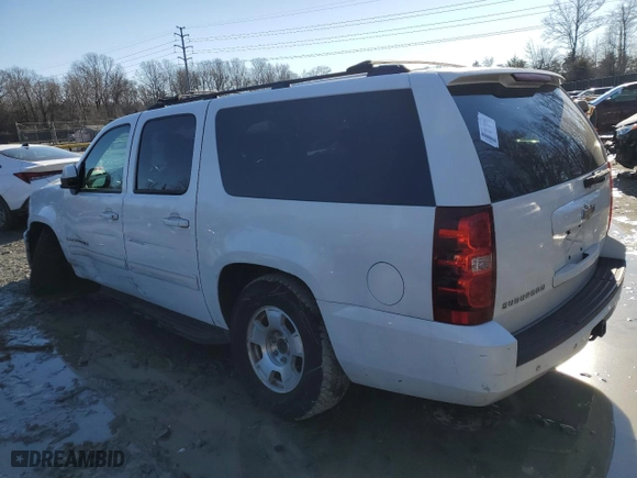 2009 Chevrolet Suburban LT w/2LT with VIN 1GNFK26319R274535, listed as a Copart auction lot 42704165 with 254,514 mi miles and Salvage Title. Bid and sale history available at carsss.com. Image 2.