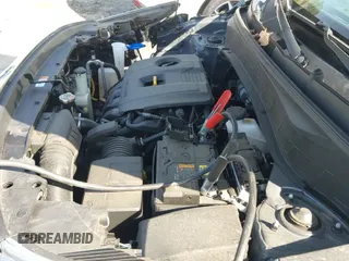 2021 Kia Seltos EX z VIN KNDERCAAXM7119935, wystawiony jako IAAI lot #41852009 z przebiegiem 38 177 mil mil oraz . Historia ofert i sprzedaży dostępna na DreamBid. Obrazek 20.
