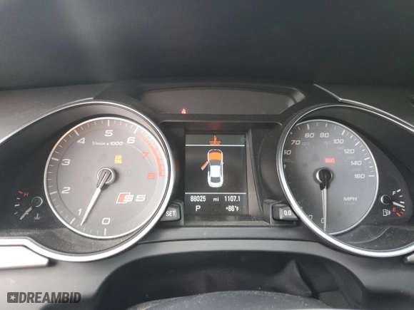 2014 Audi S5 Premium Plus with VIN WAUCGAFR4EA026488, listed as a Copart auction lot 84936804 with 88,025 mi miles and Salvage Title. Bid and sale history available at carsss.com. Image 9.
