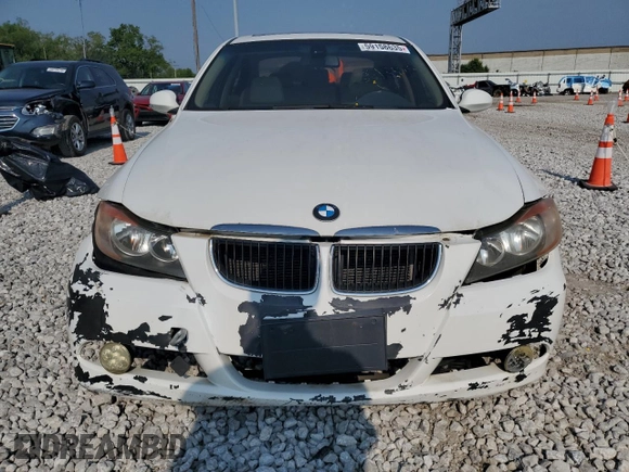 2007 BMW 3 Series 328i with VIN WBAVA33557KX74414, listed as a Copart auction lot 59158635 with 135,672 mi miles and Clean title. Bid and sale history available at DreamBid. Image 5.