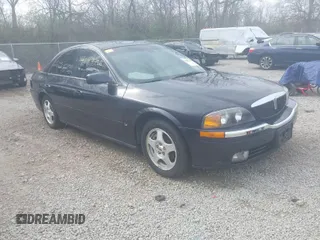 2000 Lincoln LS with VIN 1LNHM87A6YY879355, listed as a IAAI auction lot 41917760 with 70,457 mi miles. Bid and sale history available at carsss.com. Image 1.