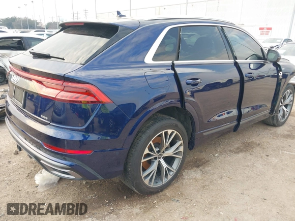 2021 Audi Q8 Premium Plus z VIN WA1EVAF17MD007971, wystawiony jako IAAI lot #41511948 z przebiegiem 60 025 mil mil oraz . Historia ofert i sprzedaży dostępna na DreamBid. Obrazek 4.