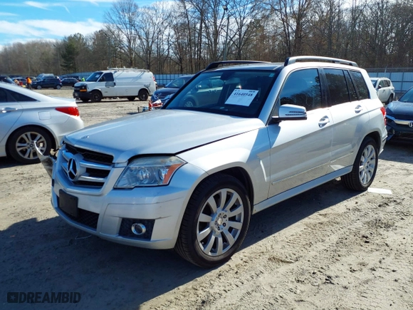 2012 Mercedes-Benz GLK-Class GLK 350 with VIN WDCGG8HB7CF740994, listed as a IAAI auction lot 41640548 with 97,332 mi miles. Bid and sale history available at carsss.com. Image 17.