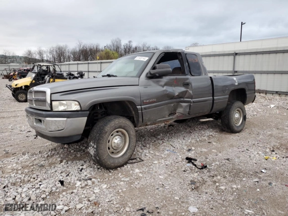 2002 Dodge Ram 2500 with VIN 3B7KF23C12M315396, listed as a Copart auction lot 81908144 with 358,284 mi miles and Salvage Title. Bid and sale history available at carsss.com. Image 1.