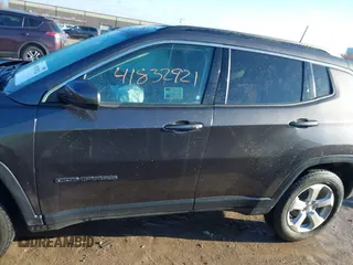 2020 Jeep Compass Latitude with VIN 3C4NJDBB3LT223939, listed as a IAAI auction lot 41832921 with 83,938 mi miles and . Bid and sale history available at DreamBid. Image 14.