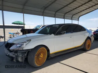 2014 Hyundai Equus Signature with VIN KMHGH4JH6EU090852, listed as a Copart auction lot 59060145 with 112,783 mi miles and Salvage title. Bid and sale history available at DreamBid. Image 1.