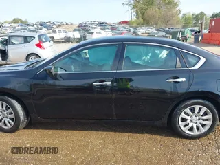 2017 Nissan Altima 2.5 SV with VIN 1N4AL3AP7HC142659, listed as a IAAI auction lot 41922160 with 133,404 mi miles. Bid and sale history available at carsss.com. Image 14.