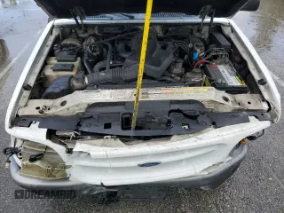 1998 Ford Explorer z VIN 1FMYU22E2WUC07823, wystawiony jako Copart lot #44383795 z przebiegiem 255 676 mil mil oraz Szkoda całkowita • Salvage title. Historia ofert i sprzedaży dostępna na DreamBid. Obrazek 12.