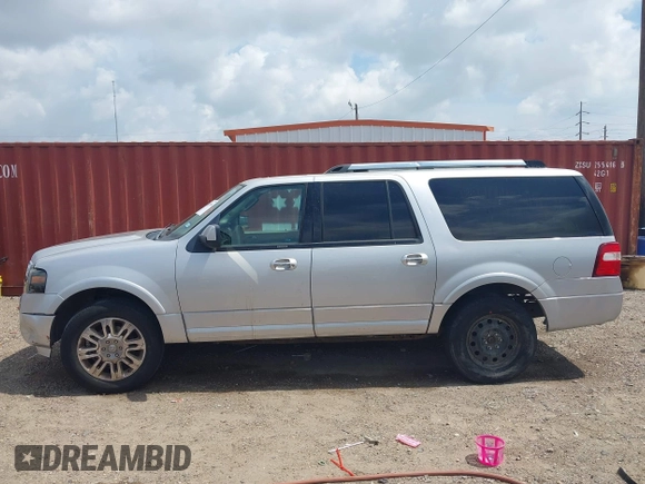 2011 Ford Expedition Max Limited z VIN 1FMJK2A52BEF55165, wystawiony jako IAAI lot #42467164 z przebiegiem 297 499 mil mil oraz . Historia ofert i sprzedaży dostępna na DreamBid. Obrazek 14.