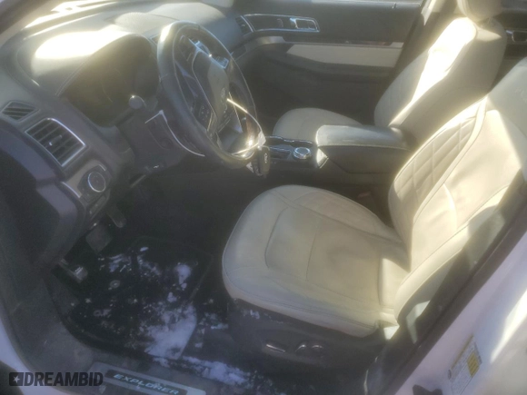 2018 Ford Explorer Platinum with VIN 1FM5K8HT2JGC70848, listed as a Copart auction lot 45092125 with 115,884 mi miles and Salvage Title. Bid and sale history available at carsss.com. Image 7.
