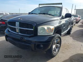 2008 Dodge 1500 SLT with VIN 1D7HU18288S599075, listed as a IAAI auction lot 41782914 with 221,244 mi miles. Bid and sale history available at carsss.com. Image 2.