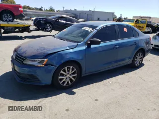 2015 Volkswagen Jetta SE z VIN 3VWD17AJ8FM242150, wystawiony jako Copart lot #63433785 z przebiegiem 140 436 mil mil oraz Szkoda całkowita • Salvage title. Historia ofert i sprzedaży dostępna na DreamBid. Obrazek 1.