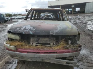 2005 Chevrolet Tahoe LS with VIN 1GNEC13V25J226379, listed as a Copart auction lot 48184305 with 0 mi miles and Non Repairable. Bid and sale history available at carsss.com. Image 5.