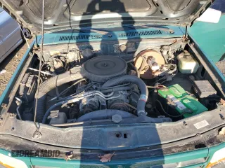 1995 Dodge Dakota z VIN 1B7GG23Y6SW902465, wystawiony jako Copart lot #44148865 z przebiegiem 174 126 mil mil oraz Czysty tytuł • Clean title. Historia ofert i sprzedaży dostępna na DreamBid. Obrazek 11.