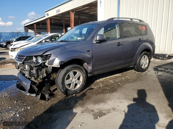 2007 Mitsubishi Outlander ES with VIN JA4MS31X37Z013530, listed as a Copart auction lot 44783285 with 177,357 mi miles and Salvage Title. Bid and sale history available at carsss.com. Image 1.