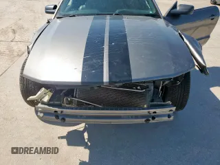 2008 Ford Mustang GT Deluxe z VIN 1ZVHT82H885154382, wystawiony jako Copart lot #51860665 z przebiegiem Nie podano mil oraz Szkoda całkowita • Salvage title. Historia ofert i sprzedaży dostępna na DreamBid. Obrazek 12.