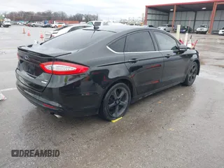 2013 Ford Fusion SE with VIN 3FA6P0HR0DR149724, listed as a IAAI auction lot 41475766 with 132,867 mi miles. Bid and sale history available at carsss.com. Image 4.